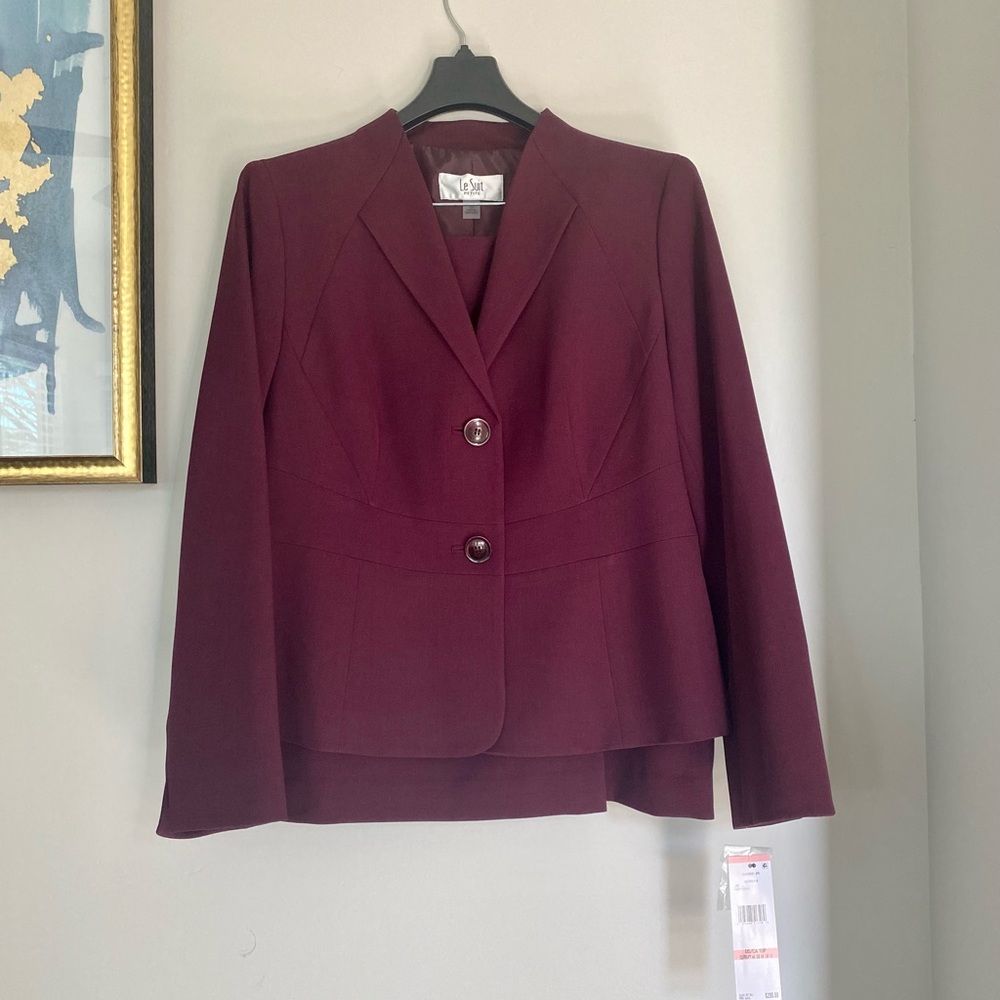 Le Suit Maroon Skirt Suite Size 10 Petite